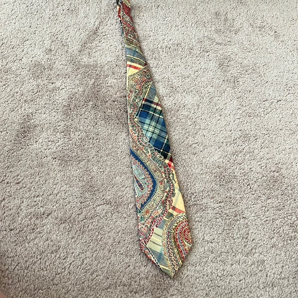 Hubert Milano Mens Tie